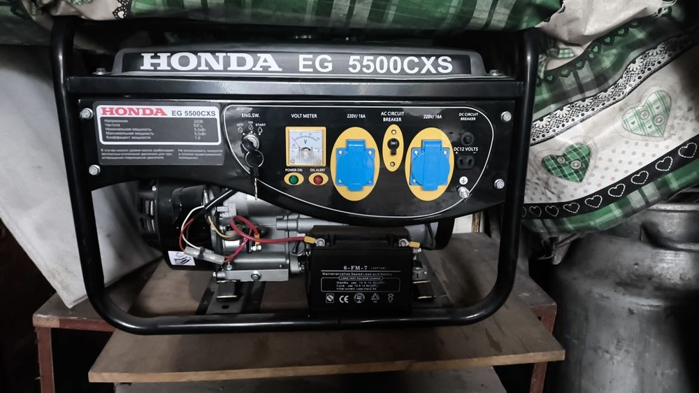 Бензогенератор Honda