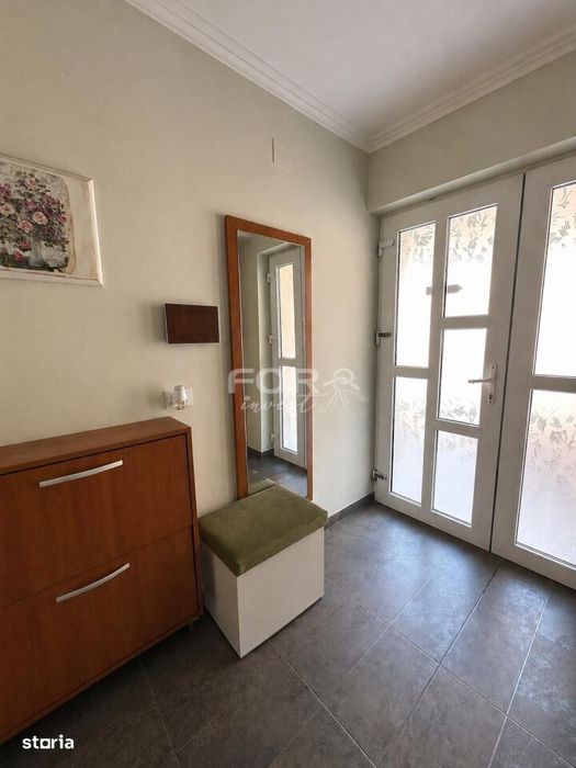 Casa cu etaj  de vanzare in zona Iosia Oradea