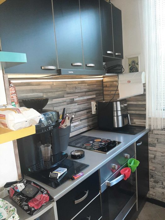 Продавам тухлен апартамент