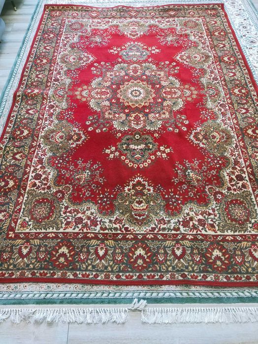 Продам ковёр 2*3