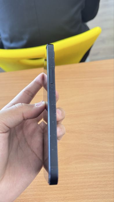Iphone 12. 128гб
