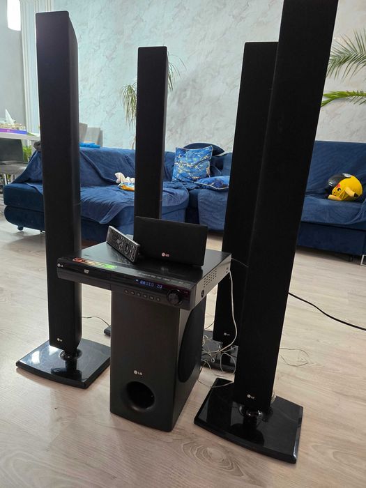 Sistem home cinema LG 5 plus 1 Model HT805th