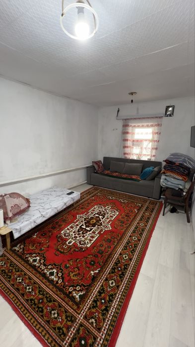 Продам 4- ком. дом Район ГМЗ