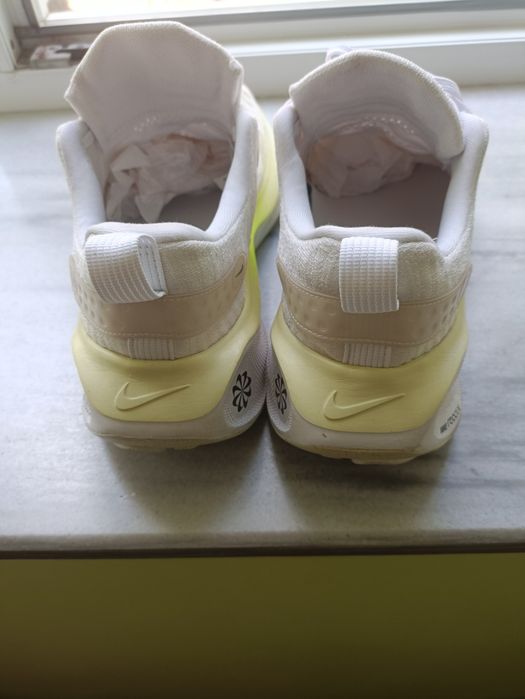 Оригинални Nike ReactX Infinity Run 4 (Размер 43) — Много здрави