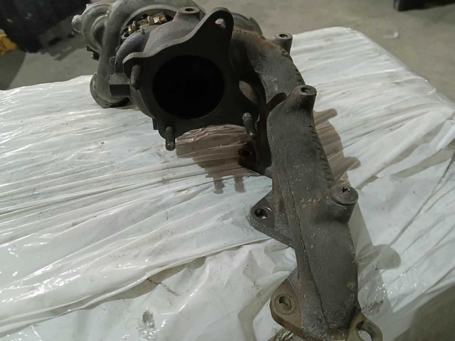 Turbina VW Eos 1.4 TSI cod 03C145702C