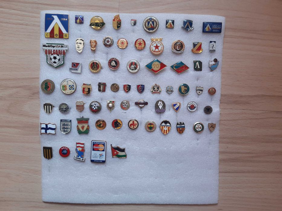 Колекционерски футболни значки