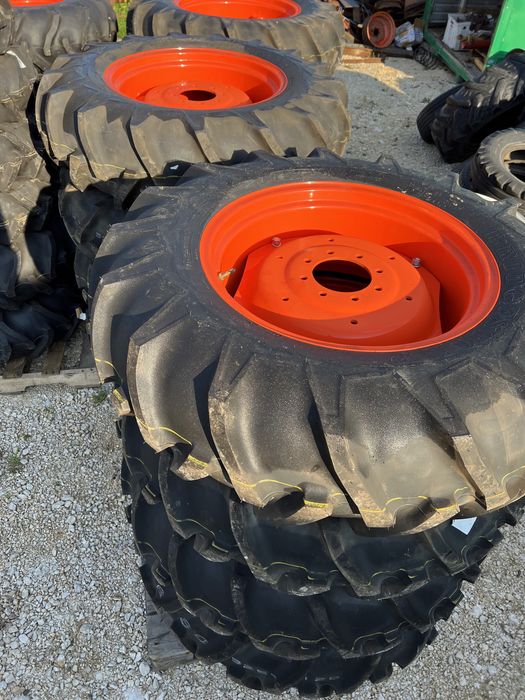 Set roti tractor pentru universal 445,550 640 13,6/26 și 12,4/16 noi ...
