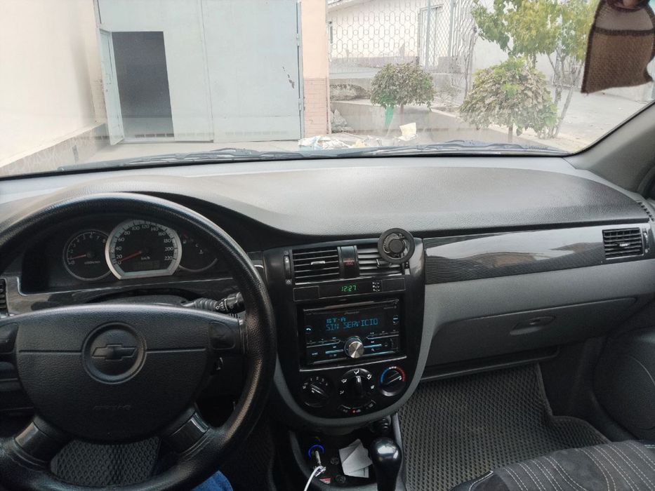 Chevrolet lacett 1.8 avtomat