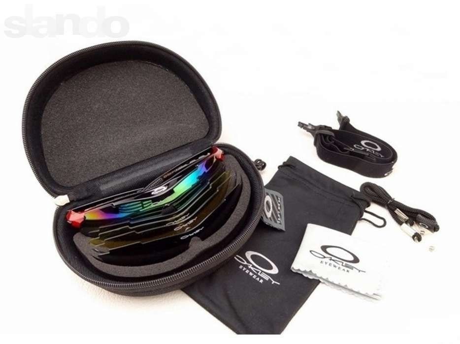 Очки Oakley