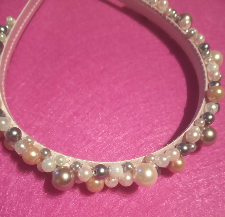 Нежни диадеми с перли