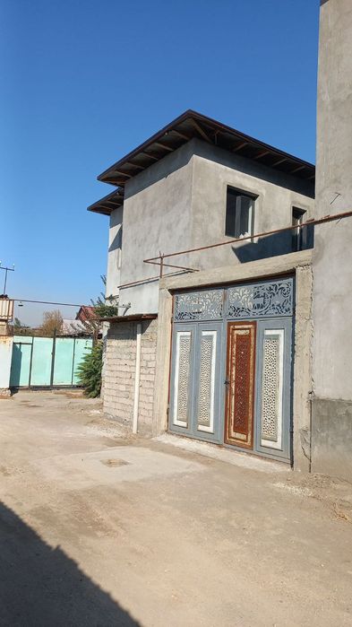 Toshkent shahar Bektemir rovd kochada uy sotiladi