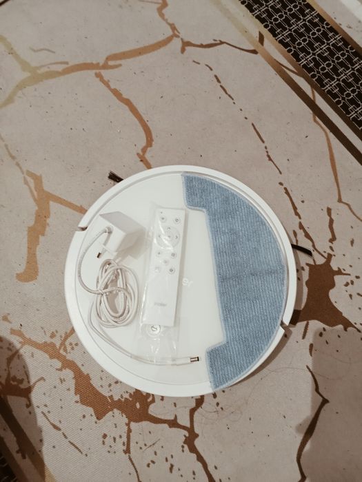 Робот пылесос от Haier