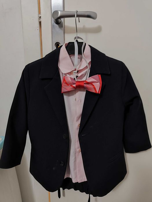 Детски костюм официален закупен от Свадбен център