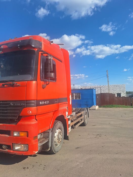 Продам мерседес актрос