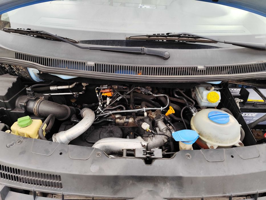 Dezmembrez V.W T5 mot 2.5 euro 4 cod mot.BPC