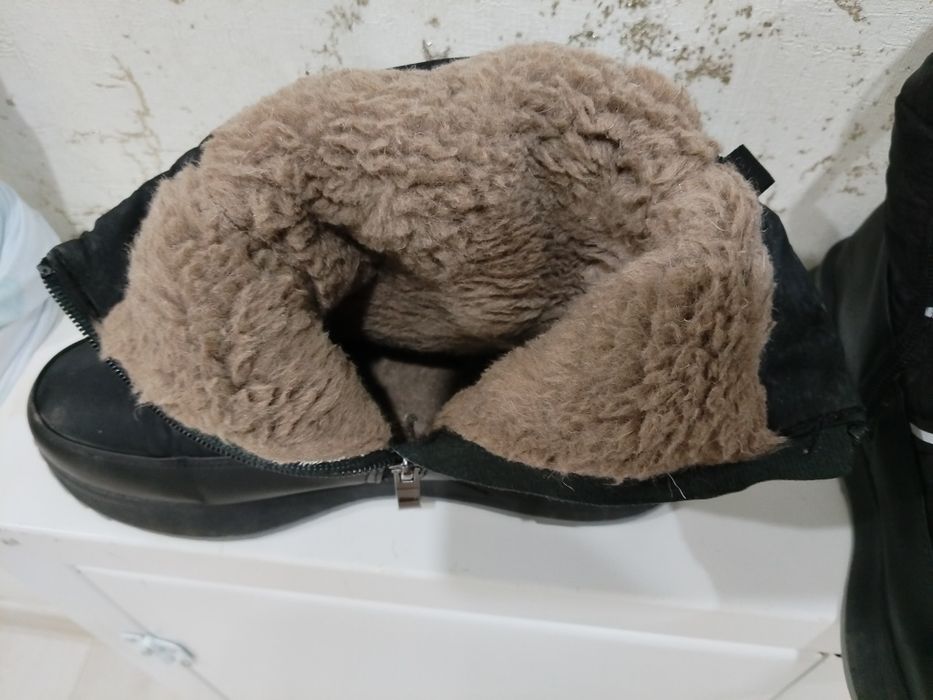 Продам сапоги тёплые на зиму
