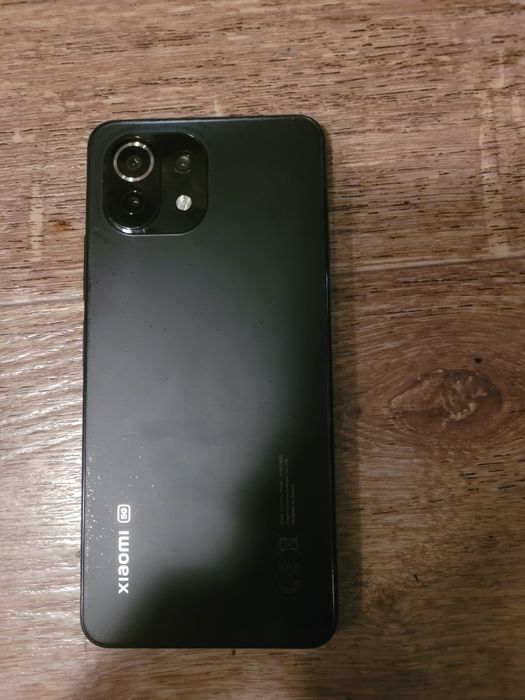 Продам Xiaomi Mi 11