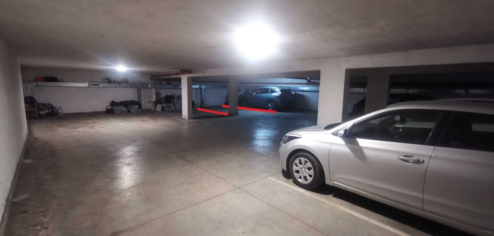 Дава се под наем Гараж / Паркомясто в София, Илинден - 15 кв.м за 127.5 € - Снимка #3