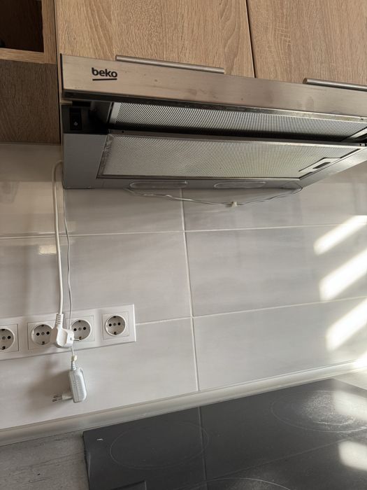 Mobila de bucatarie cu electrocasnice