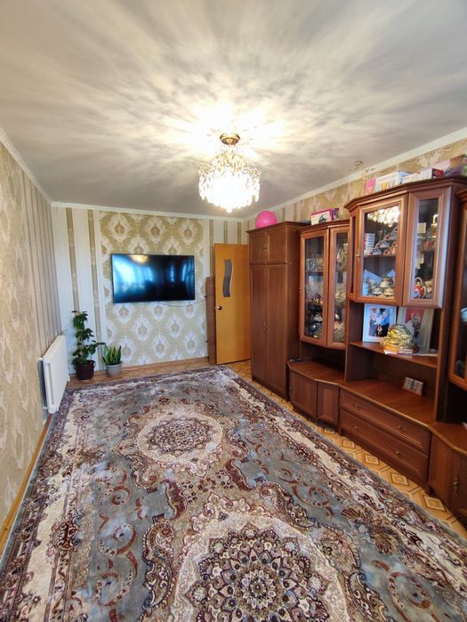 Продается 3-комн (6-70, 5 эт)