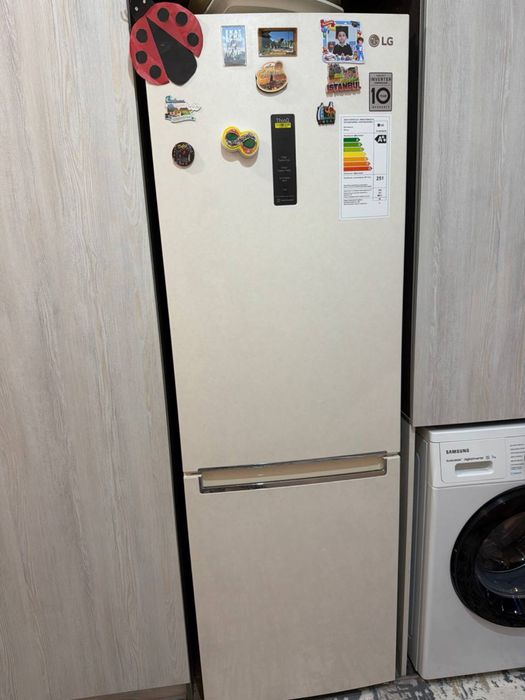 Продам холодильник LG Smart No frost