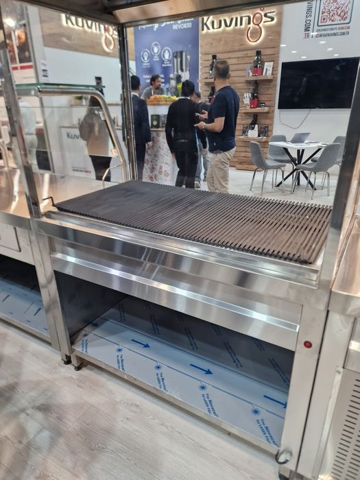 Линия за бързо хранене