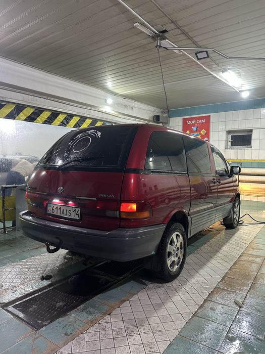 Продам Toyota Previa