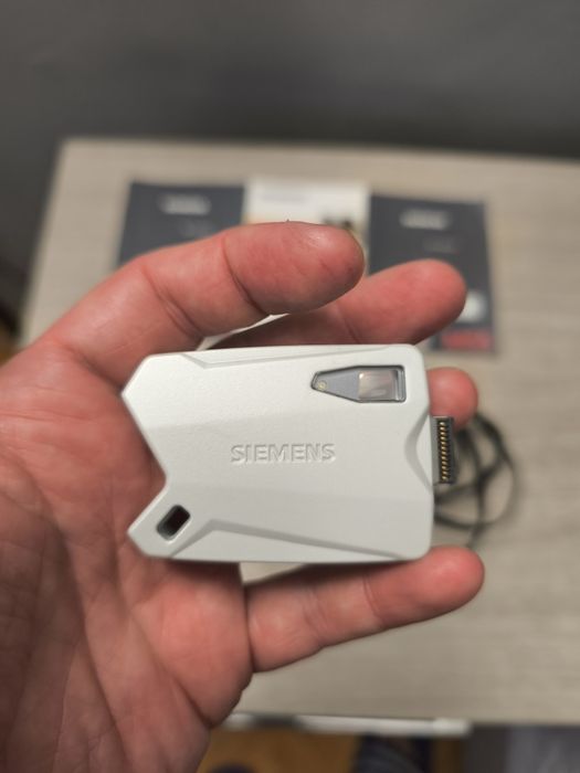 Telefon Siemens M55 nefunctional inclusiv cameră foto externa pentru colectionari