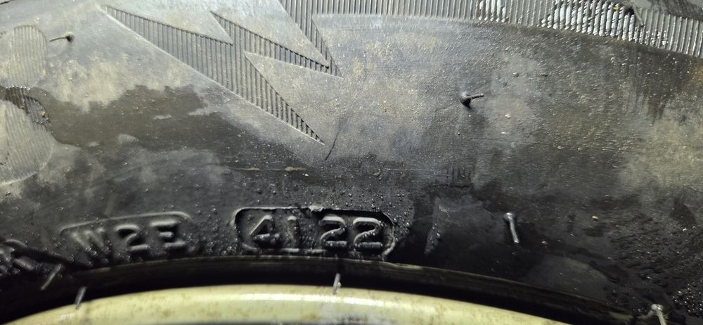 DEZENT джанти със зимни гуми 205/55/16 6,5J×16 ET46 5×112 ЦО 56,6