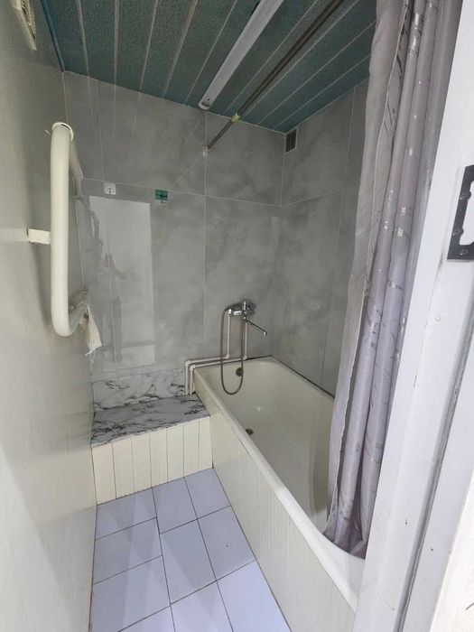 Продается Себзар 2/3/4 Ориентир метро Гафур Гулом   60м2