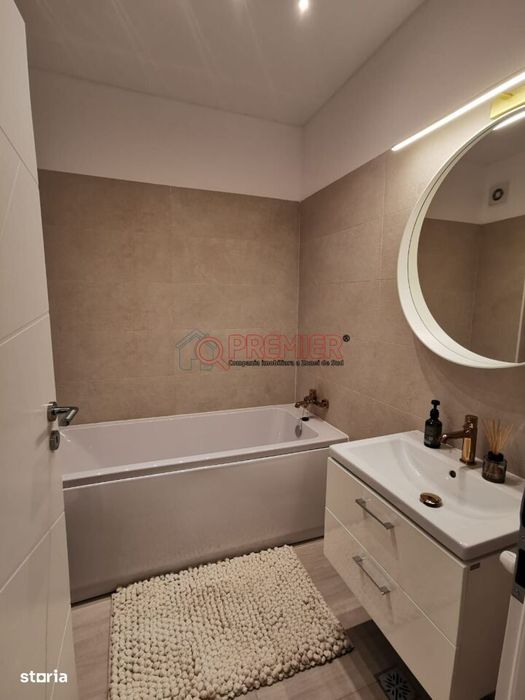 Metrou Berceni - 3 camere decomandat