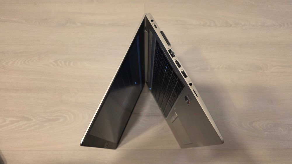 Laptop HP EliteBook Ryzen 7 Pro 4G LTE 16GB 512GB SSD Windows 11