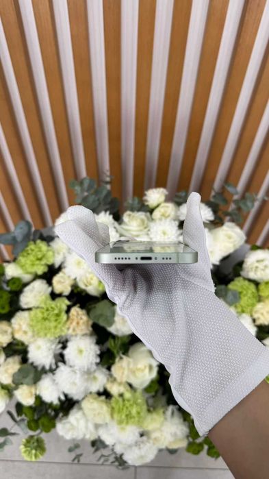 iPhone 12 64Gb AКБ-80% состояние хорошее