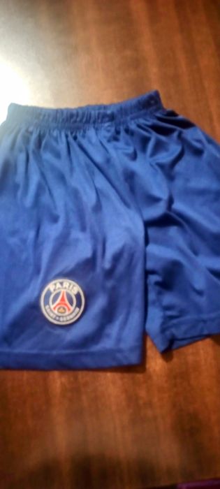 ПСЖ екип на Меси