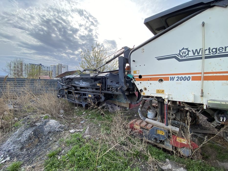 Продам дорожную фрезу Wirtegen