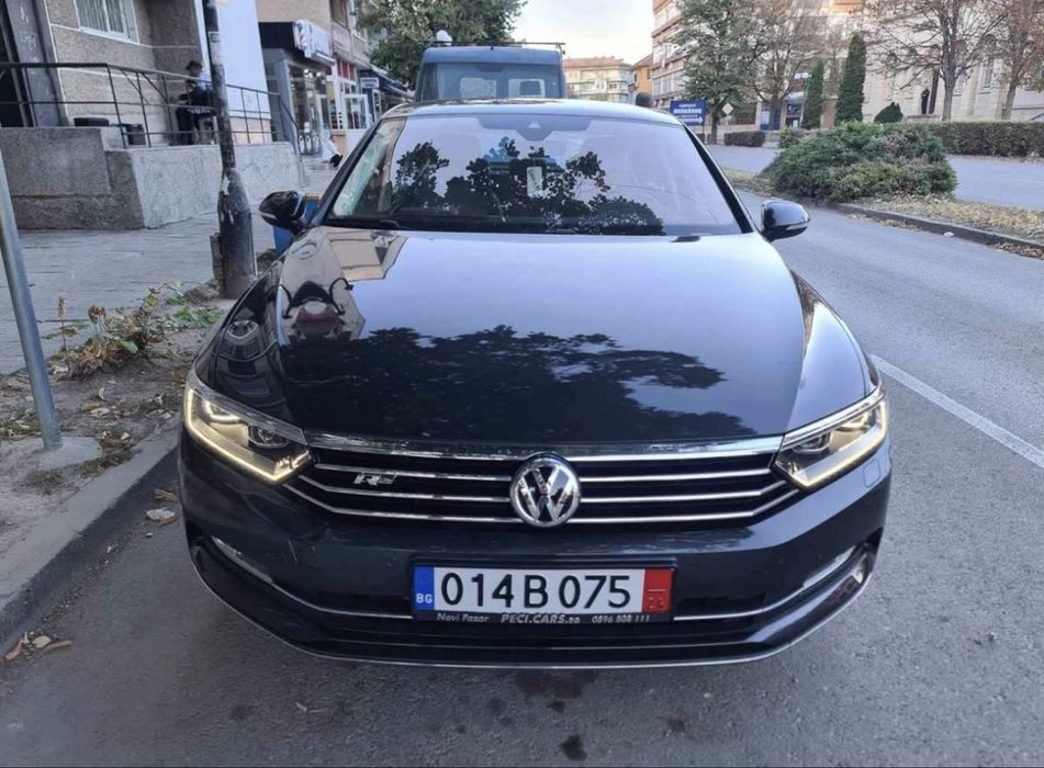 Продавам VW Passat B8 Highline 2.0-TDI 190-hp DSG-7 4MOTION 6.2019
