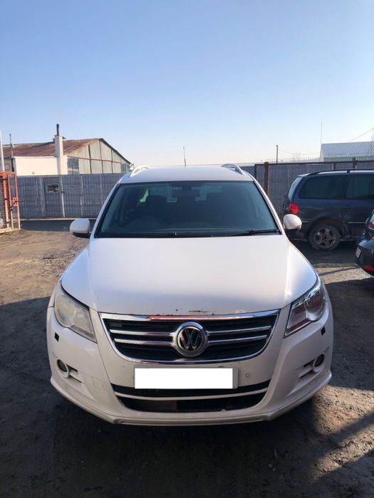 Pieae din dezmembrari VW Tiguan R-Line 2.0 CFGB, 4X4, alb