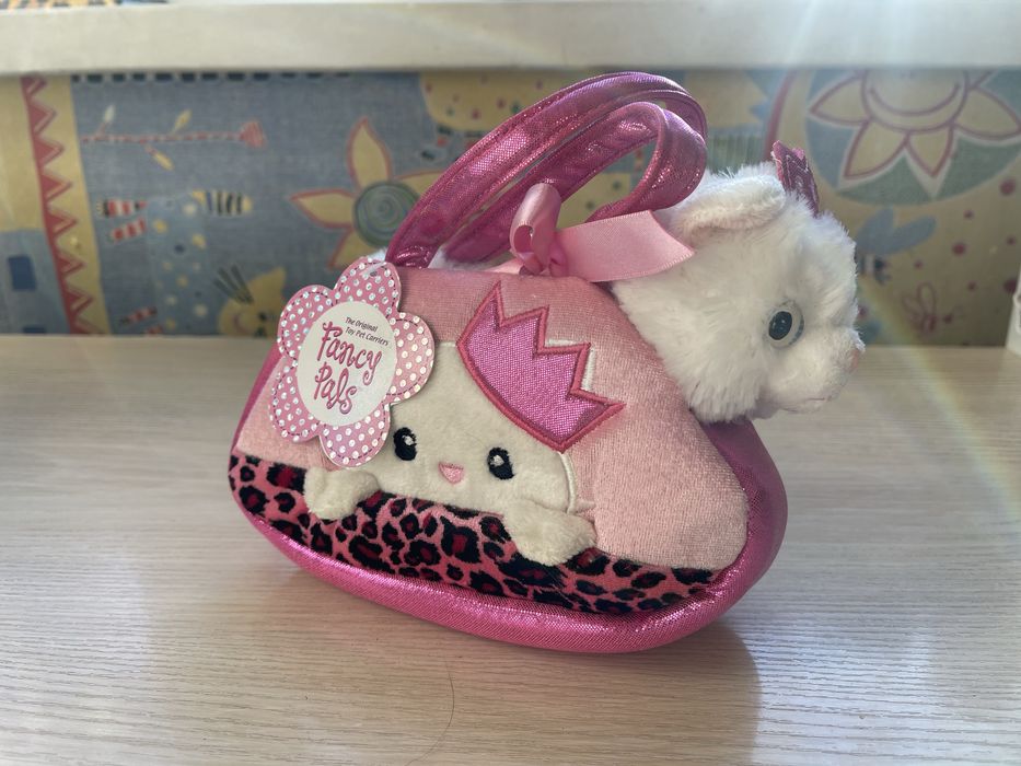 Детская сумочка с игрушкой