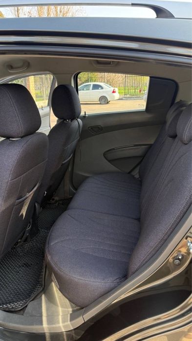 Спарк в отл состоянии, первые руки