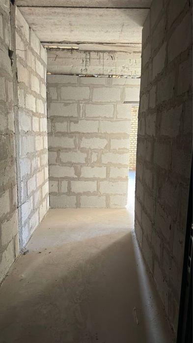 2 хонали 75кв.м². 5-қаватда 8 қаватли лифтли дом ор: Аэропорт