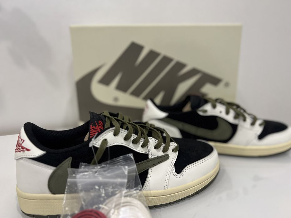 Jordan 1 travis scott olive(rep)