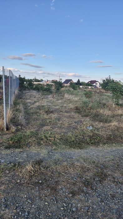 Teren de vânzare intravilan