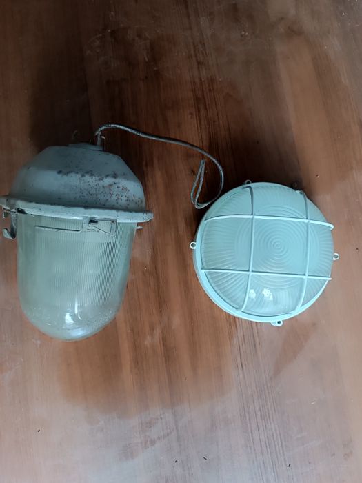 Продам светильники лампы