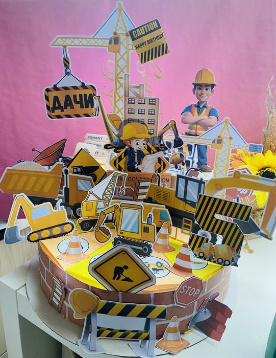 Картонена торта с декорация