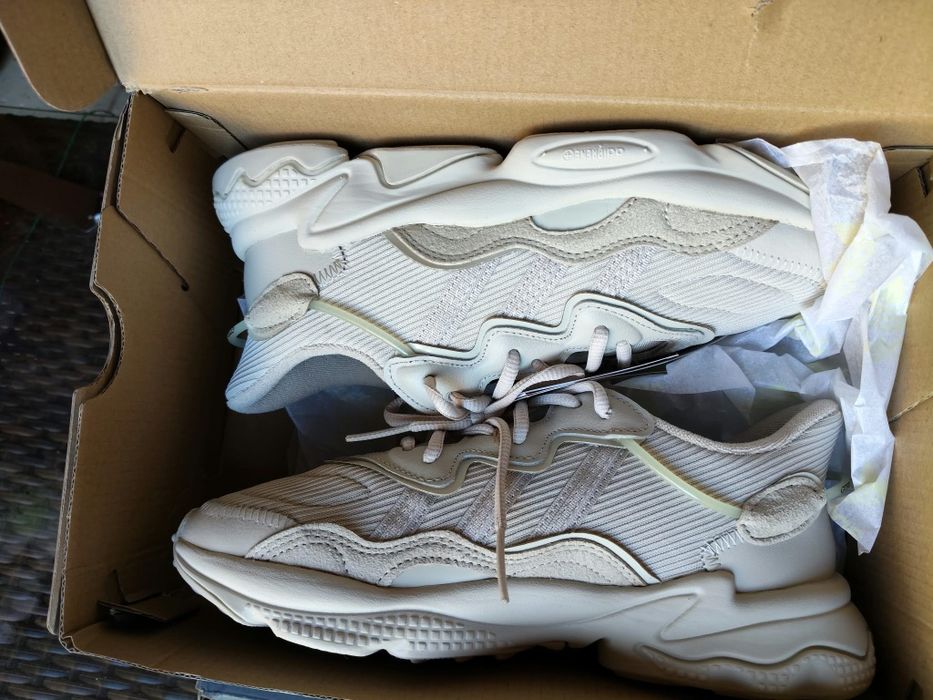 Adidas Ozweego sneakers culoare bej crem mărimea 38 noi originali