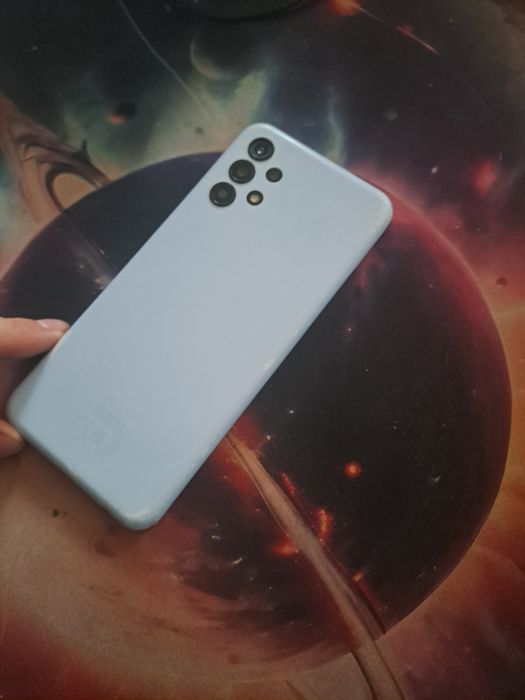 Samsung a 13  folosit