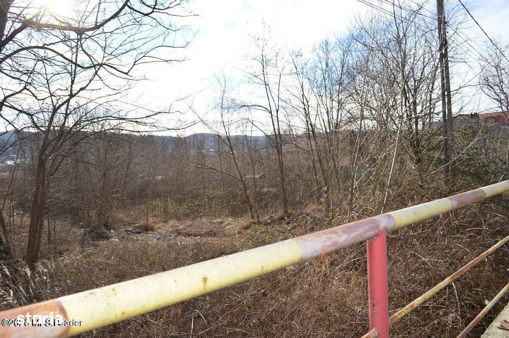 Valea Ursului - DN 7, Teren Stradal 2744 mp
