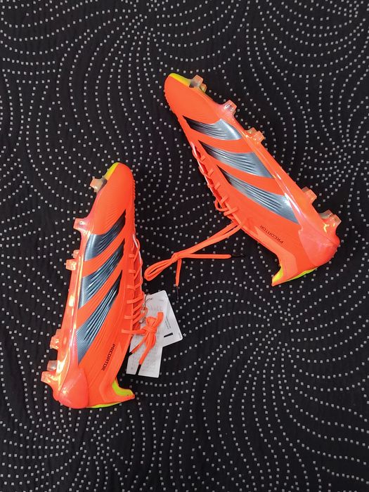 Ghete fotbal Adidas Predator Elite FG officiale