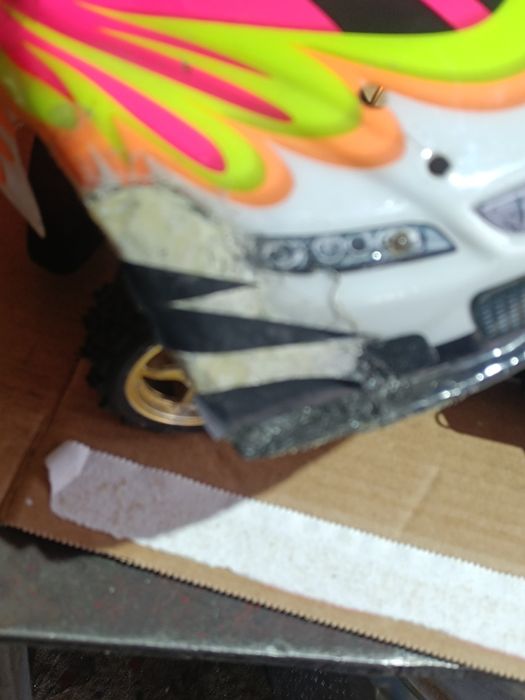 RC Thunder tiger tomahawk 1/10 4х4 nitro Onroad