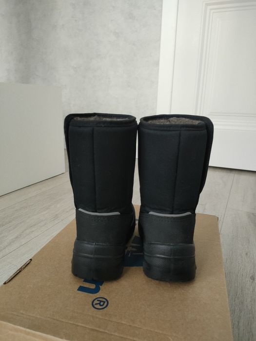 Продам зимние сапоги